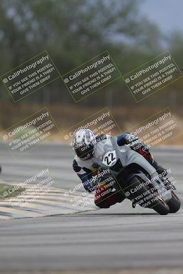 media/Sep-21-2025-Race Pace (Sun) [[98bf33ef95]]/Verified/4-Turn 3 (920am)/